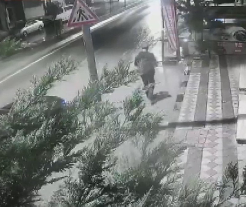 Arnavutköy’de eş cinayeti: 3 çocuğun gözü önünde öldürdü