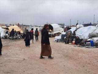 Suriye yönetiminden Hol Kampı kararı: 77 aile Halep kırsalına taşındı