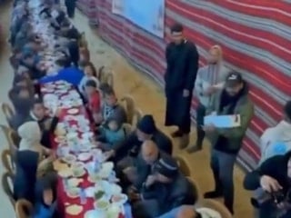 Gazze'de bombalar atılmadan ilk sahur