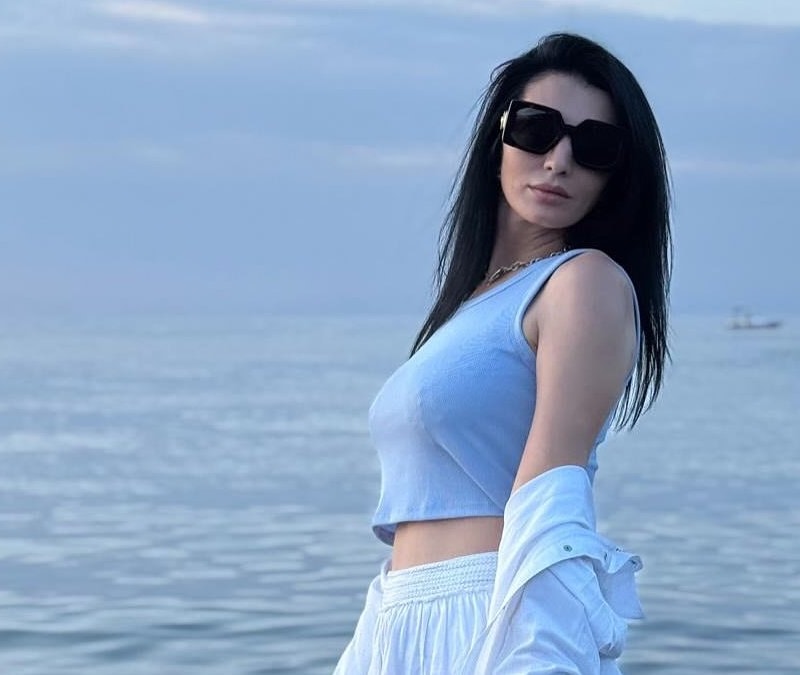 Aleyna Tilki'nin annesinden transparan tarz! Görenler yorum yağdırdı