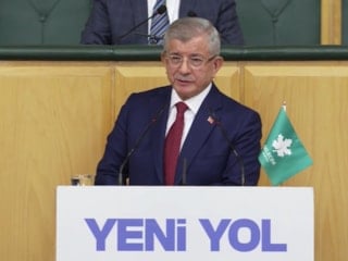 'Geçinemiyorum' diyen Davutoğlu’ndan eleştirilere yanıt