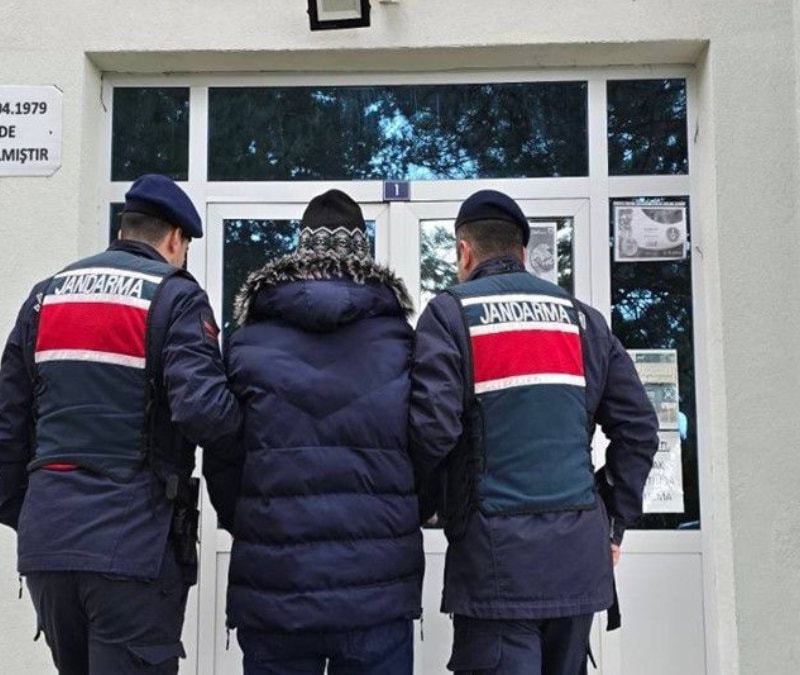 Bolu'da farklı suçlardan aranan şahıslar yakalandı