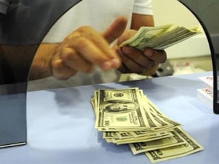 Maliye'den yetkisiz döviz işlemlerine sıkı denetim