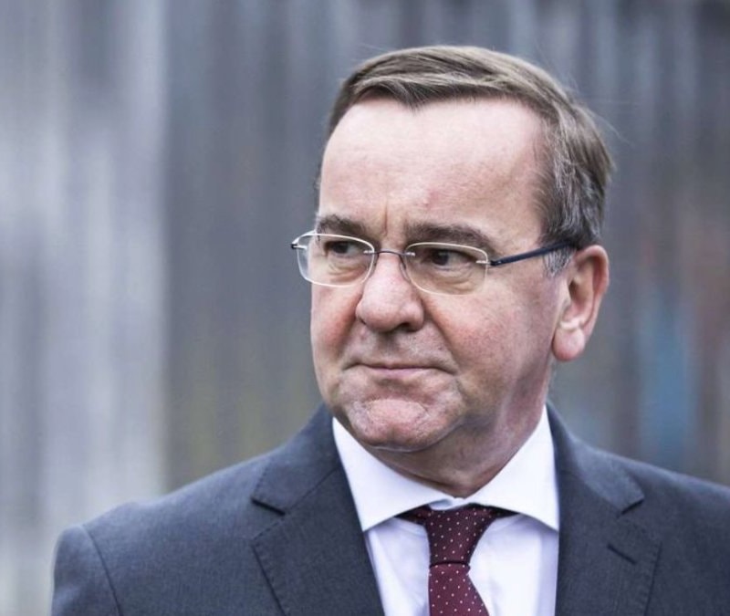 Almanya Savunma Bakanı: Türkiye NATO'da merkezi rolde