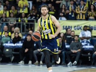 Nicolo Melli ameliyat edildi