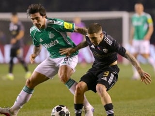 Karabağ, Newcastle United'a farklı kaybetti