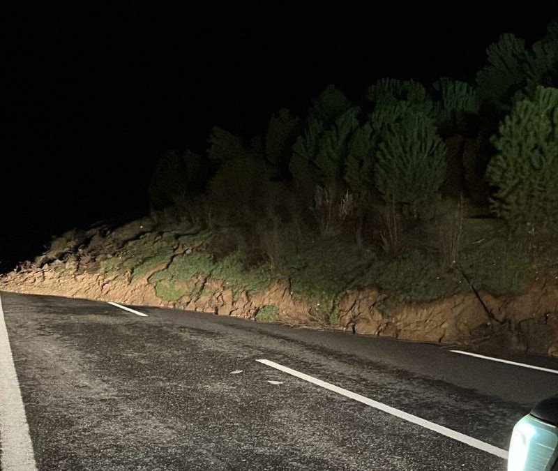 İstanbul-İzmir Otoyolu’nda heyelan