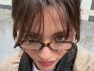 Oyuncu Sıla Türkoğlu reklamdan servet kazandı! 8 saatte 15 milyon TL