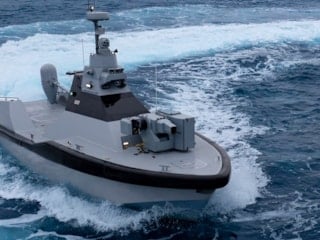 Türkiye'nin ilk SİDA'sı suya indi, yerli silahla göreve başladı