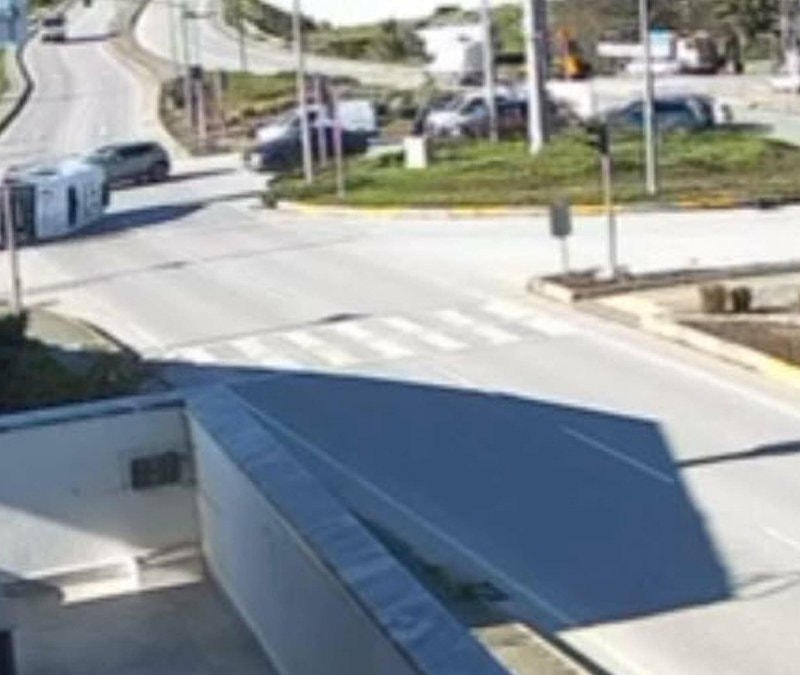 Muğla’da ambulans devrildi: 3 sağlıkçı ve 1 hasta yaralandı