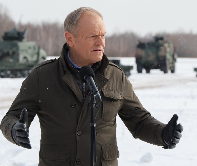 Polonya Başbakanı Tusk: İran’ı derhal terk edin