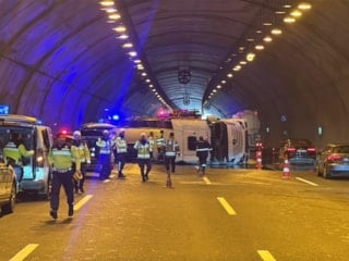 Kuzey Marmara Otoyolu’nda tanker devrildi