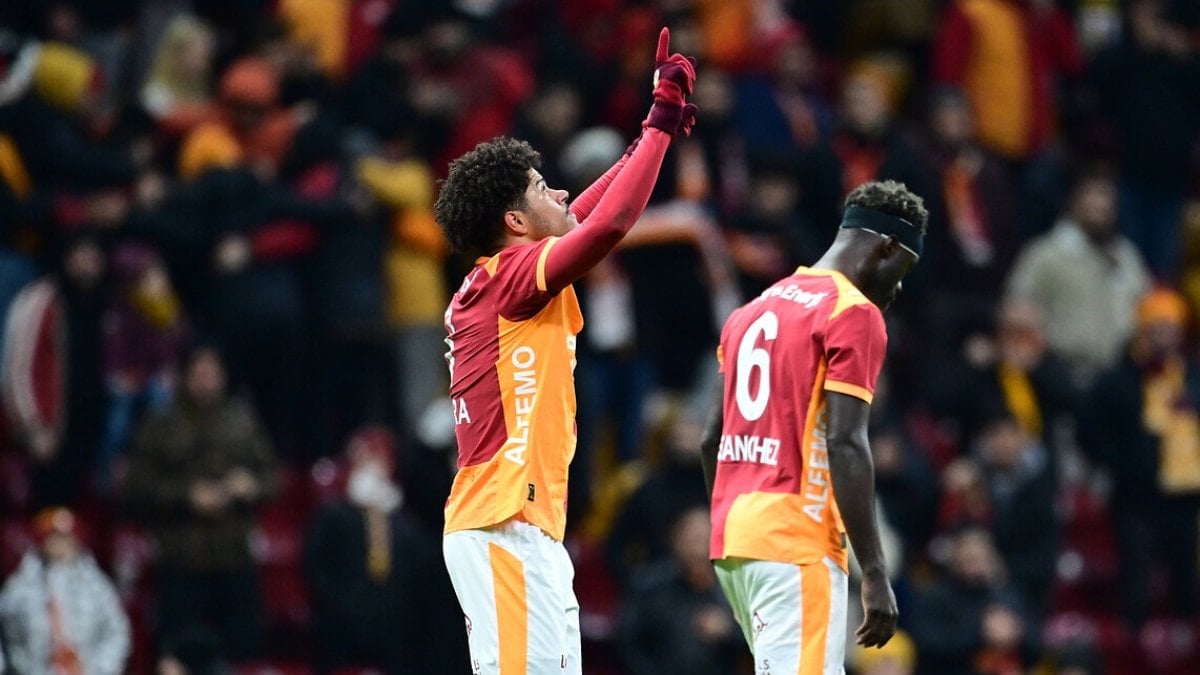 Gabriel Sara ve Davinson Sanchez, Devler Ligi'nde haftanın 11'inde!