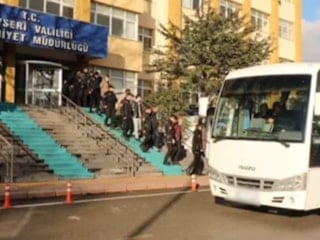 4 ilde FETÖ operasyonu: 70 şüpheliden 54'ü tutuklandı