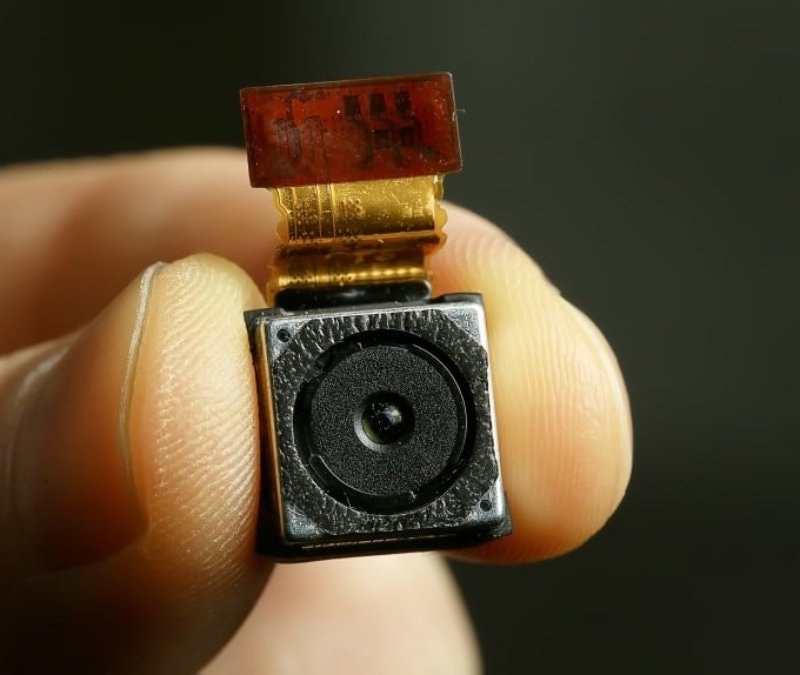 Evinizdeki kamera kimin için çalışıyor? İşte ucuz güvenlik kameralarının karanlık yüzü