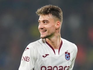 Ernest Muçi'den sosyal medya hamlesi: Beşiktaş'la ilgili paylaşımlarını kaldırdı