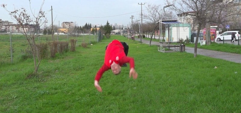 Nazmi Kahveciler: Köyden Dünyaya Uzanan Güç ve Öğrenci Yetiştirme Hikayesi