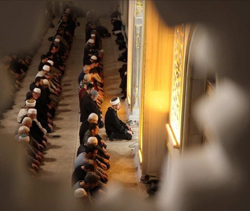 Bugünkü teravih vakitleri: 20 Şubat 2026 il il teravih namazı saatleri