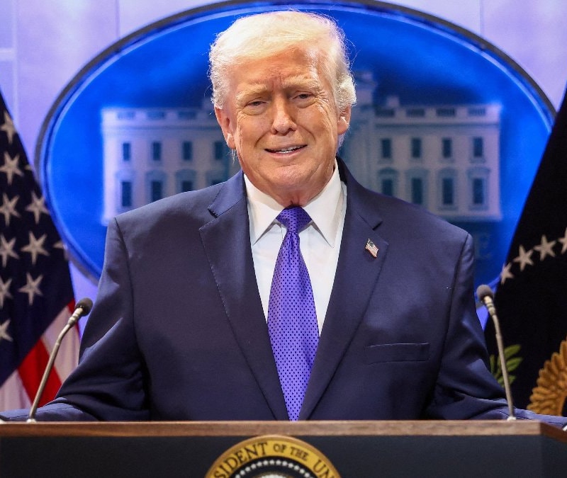 Trump tüm ülkelere yüzde 10 tarife uygulanmasına ilişkin kararı imzaladı