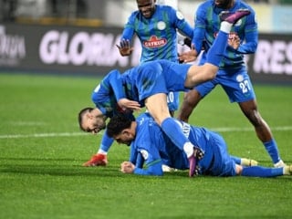 Rizesporlu futbolcular, Samet Akaydin'i gol attığına pişman etti