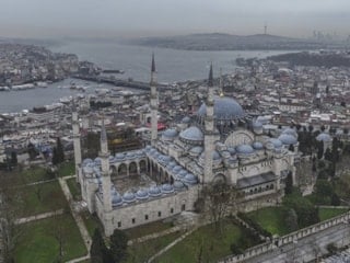 İstanbul silüetinin tacı: Süleymaniye Camii