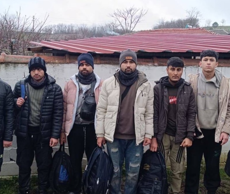 Edirne'de 9 kaçak göçmen yakalandı