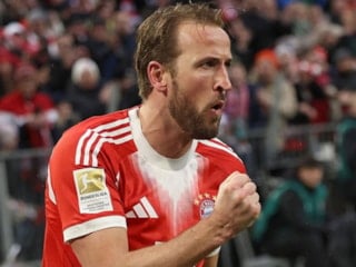 Bayern Münih, Eintracht Frankfurt karşısında hata yapmadı