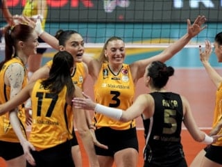 VakıfBank, Fenerbahçe'yi yendi