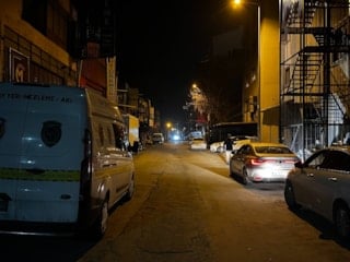 Kayseri’de ruhsatsız tabancayla kazara kendini yaraladı