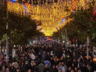 Esenler’de Ramazan coşkusu: Davutpaşa Caddesi ışıl ışıl oldu