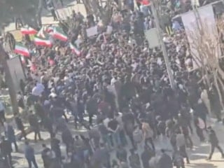 Tahran'da üniversite kampüsünde rejim karşıtı protesto