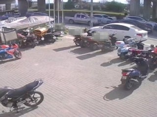 Antalya'da jandarma aracına çarpıp kaçan şüpheliler yakalandı