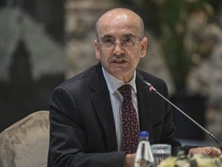 Mehmet Şimşek: Döviz alım satım yetkisi bulunmayan işletmeler denetleniyor