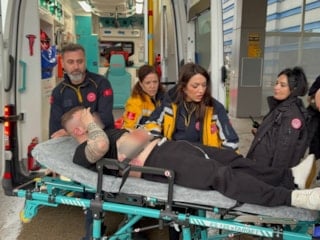 Samsun'da bıçaklı kavga: 2 şahıs yaralandı