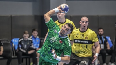 Nilüfer Belediyespor, EHF Erkekler Avrupa Kupası'nda çeyrek finalde
