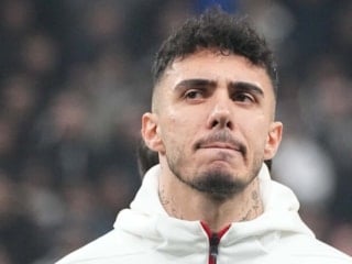 Beşiktaş'ta Emirhan Topçu sakatlandı