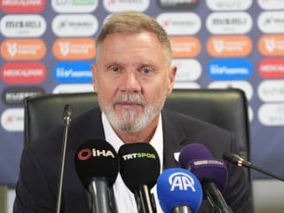 Thorsten Fink: Oyuncuları tanımam lazım