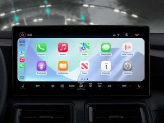 Apple CarPlay kullanıcılarına müjde: Video izleme desteği geliyor