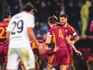 Roma, Cremonese'yi rahat geçti