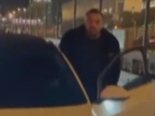 İstanbul'da trafikte tartıştığı motosikletliye önce küfür etti, sonra saldırdı