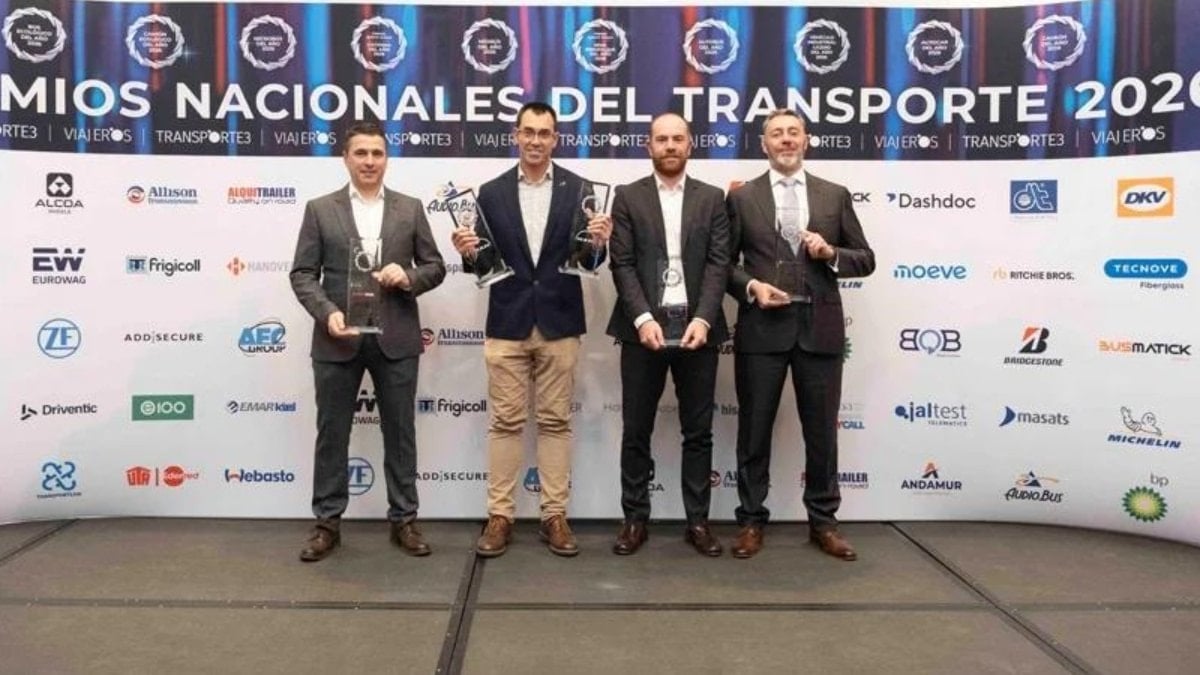 Anadolu Isuzu’nun yeni modeli Grand Toro XL, İspanya’da yılın midibüsü seçildi