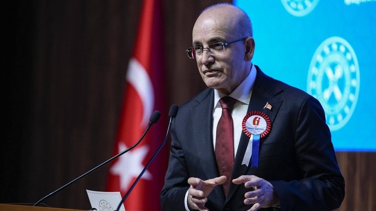 Mehmet Şimşek: Dolaylı vergilerin oranı yüzde 66'dan 62'ye düştü
