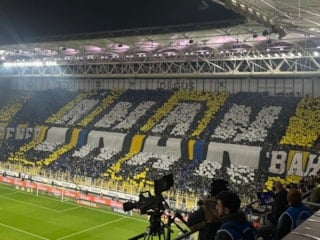 Fenerbahçe taraftarından Kasımpaşa maçında koreografi