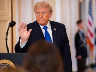 Donald Trump: Silahlarını bana doğrultan çok insan var