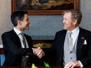 Hollanda seçimlerini kazanan ve LGBT'yi destekleyen Rob Jetten, yemin etti