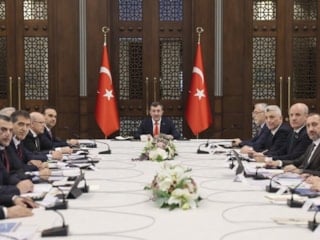 Yatırım Ortamını İyileştirme Kurulu Toplantısı'nda 5G yetkilendirmesi konuşuldu