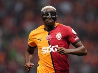 Victor Osimhen: Kalpten bağlı olduğum bir kulüp için ter döküyorum
