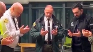 Zohran Mamdani sahur öncesi polislerle buluştu, dua etti