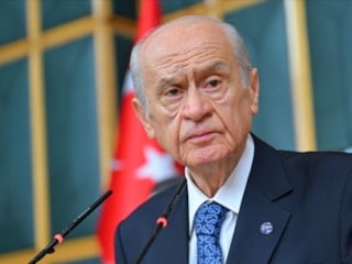 Devlet Bahçeli: Şehit pilotumuza Allah’tan rahmet diliyorum