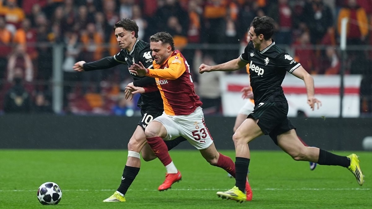 Juventus - Galatasaray maçının ilk 11'leri